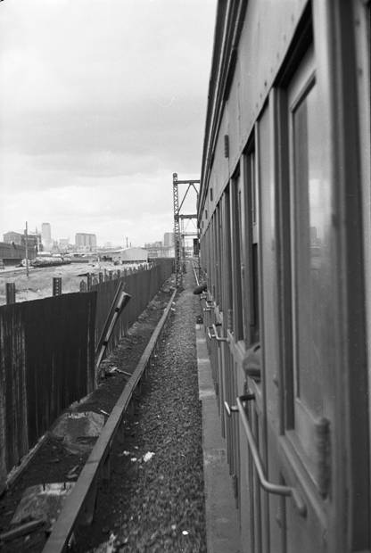 image041